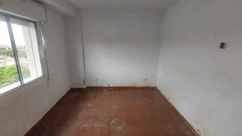 Flat for sale in C/ Antón Calabres, La Paz