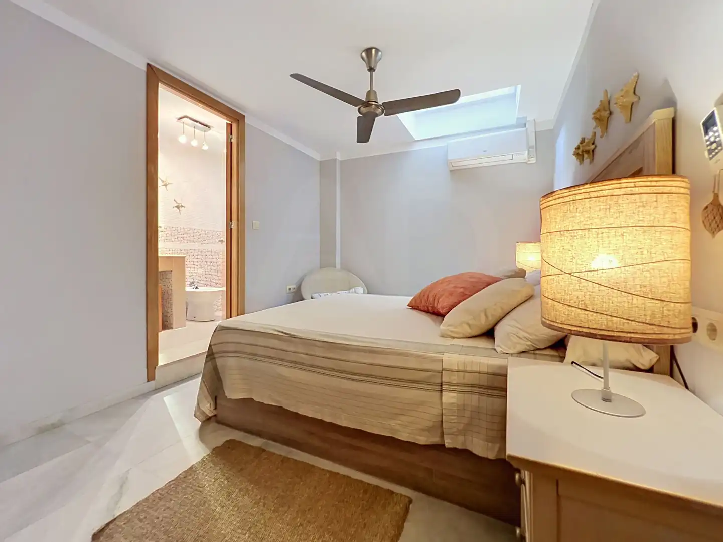 Bedroom of Flat for sale in Tarifa ciudad