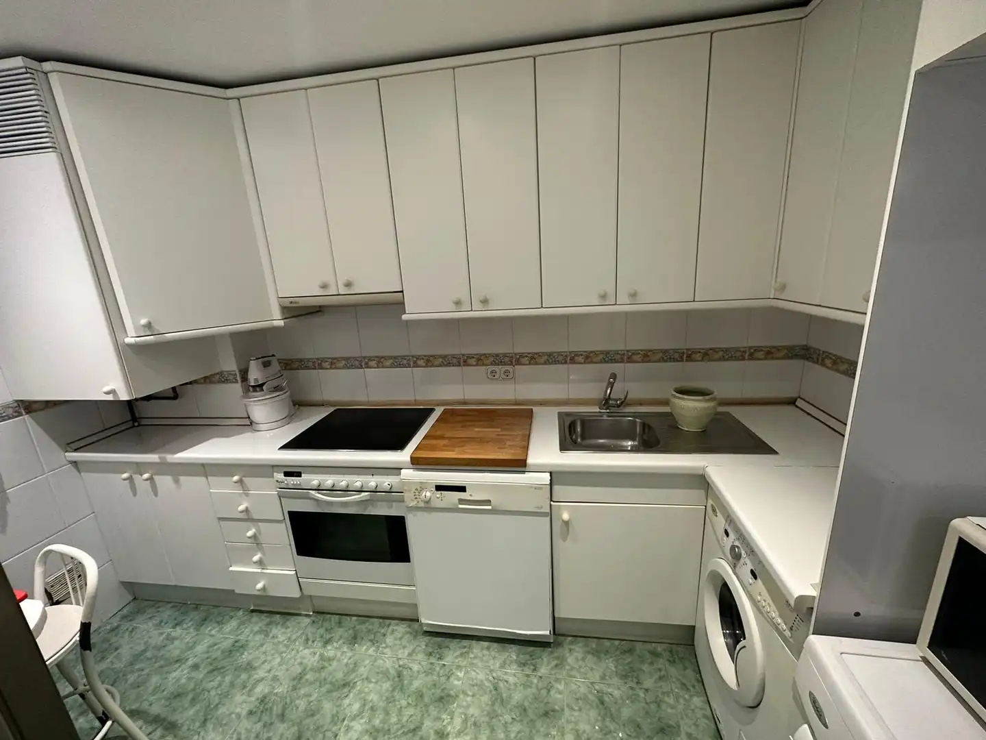 Flat for rent in Avenida del Arlanzón, Villa Pilar