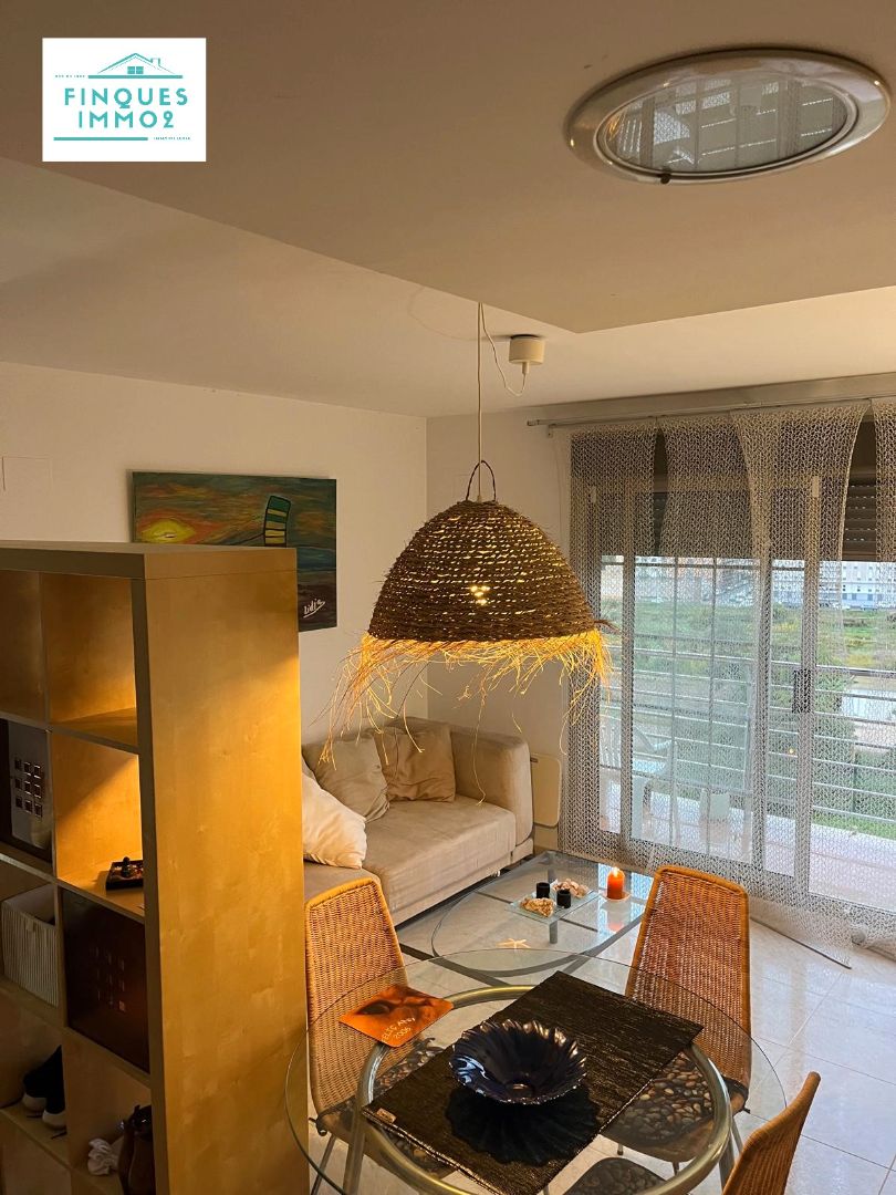 Vista exterior de Apartament de lloguer en Sant Carles de la Ràpita amb Moblat i Balcó