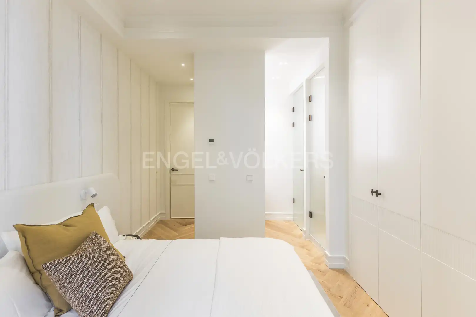 Schlafzimmer von Wohnung zur Miete in Barrio de Salamanca