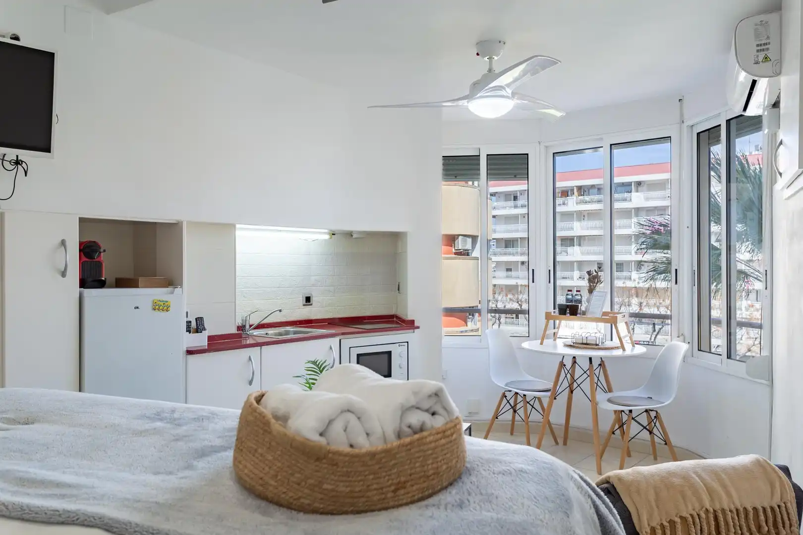 Schlafzimmer von Wohnung zum Verkauf in Vila-seca mit Klimaanlage, Privatgarten und Schwimmbad