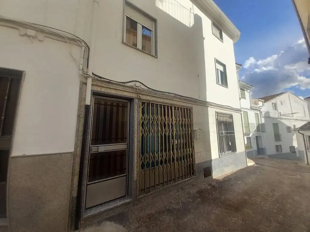 Maison à vendre à Castillo de Locubín