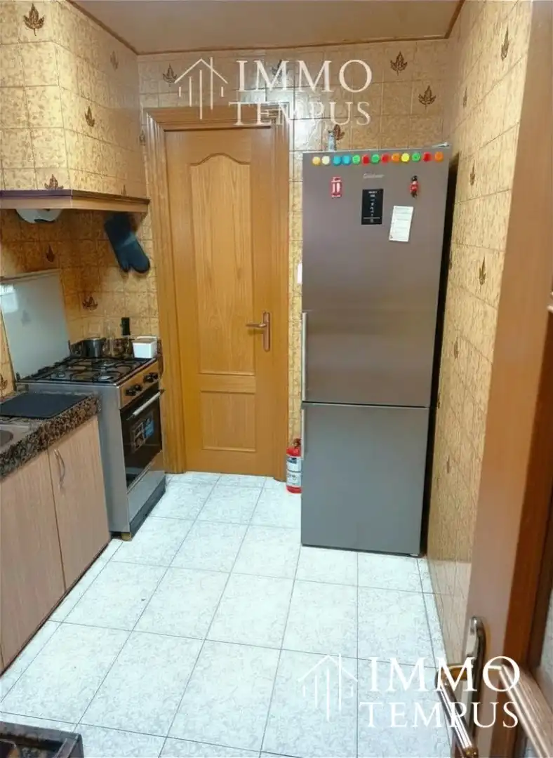Cocina de Piso en venta en Terrassa con Calefacción, Terraza y Trastero