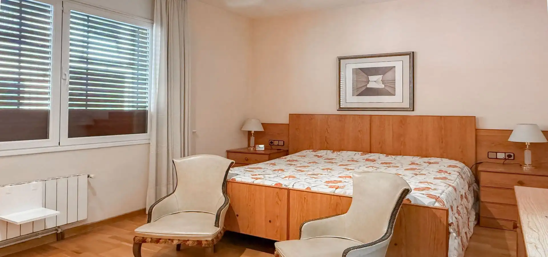 Habitación de Casa o chalet en venta en Sant Boi de Llobregat con Aire acondicionado, Calefacción y Jardín privado
