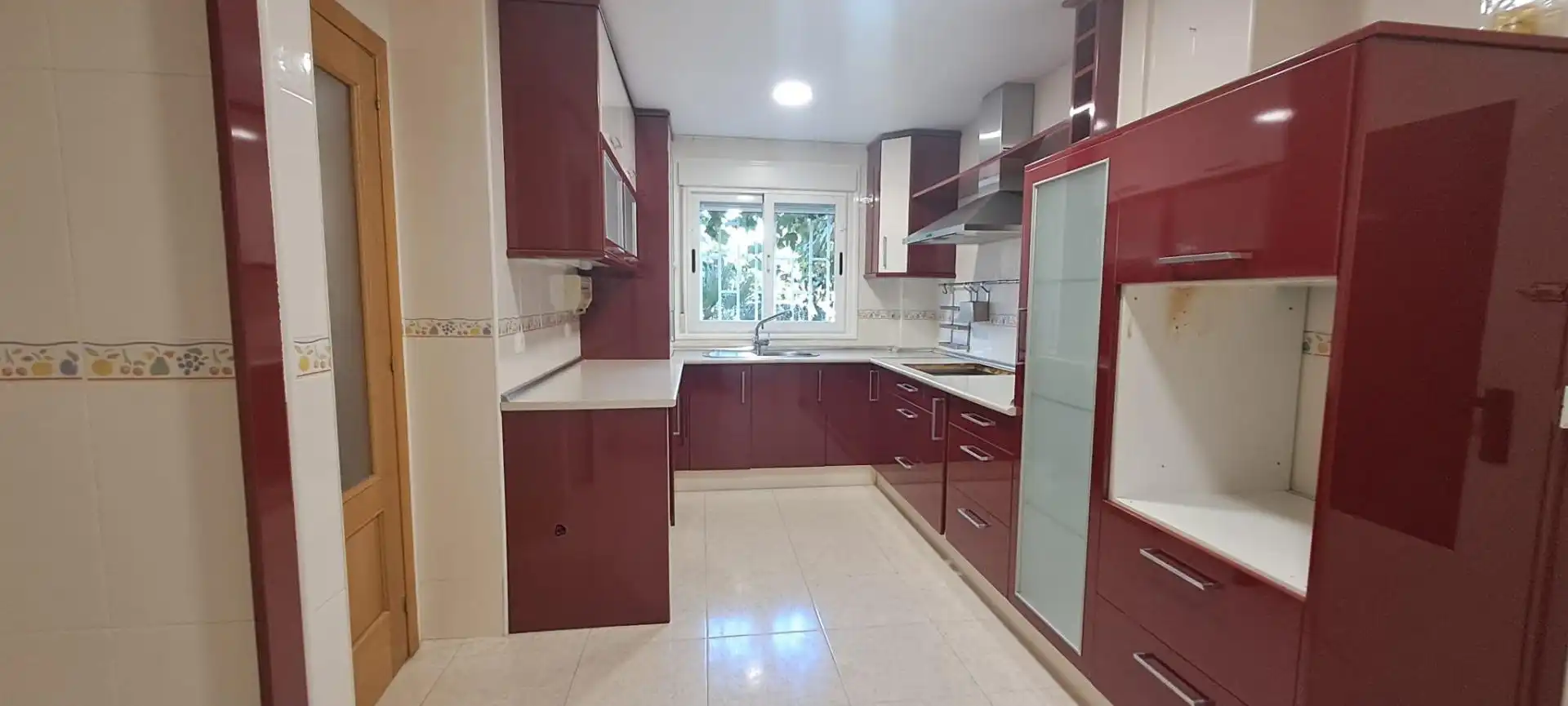 Semi-detached house for sale in Calle PINTOR JOAQUIN SOROLLA, imagen 5