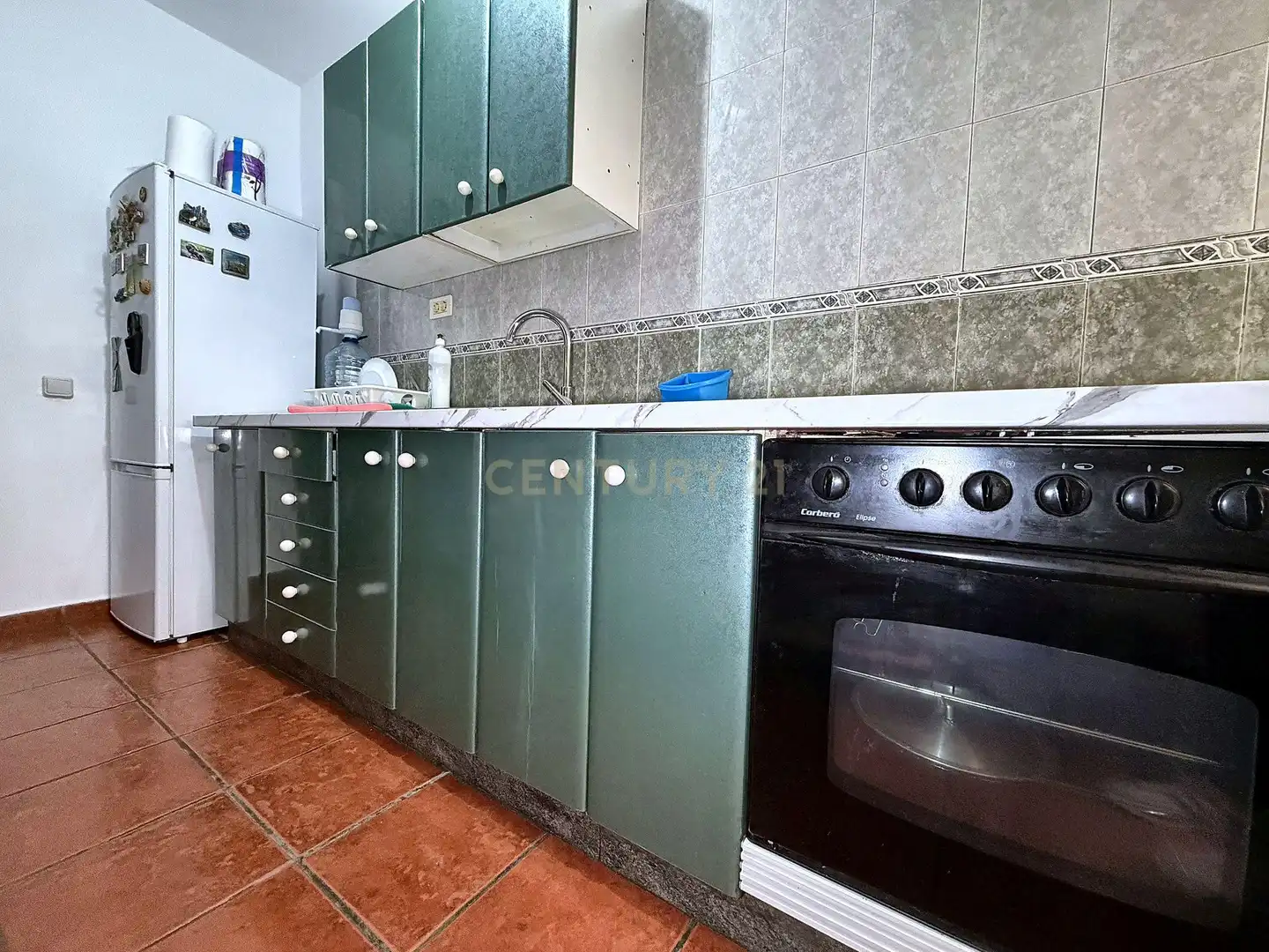 Cuina de Apartament en venda en San Cristóbal de la Laguna amb Traster i Balcó