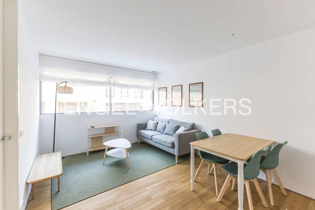 Piso en Alquiler en Calle de Javier Ferrero en Ciudad Jardín