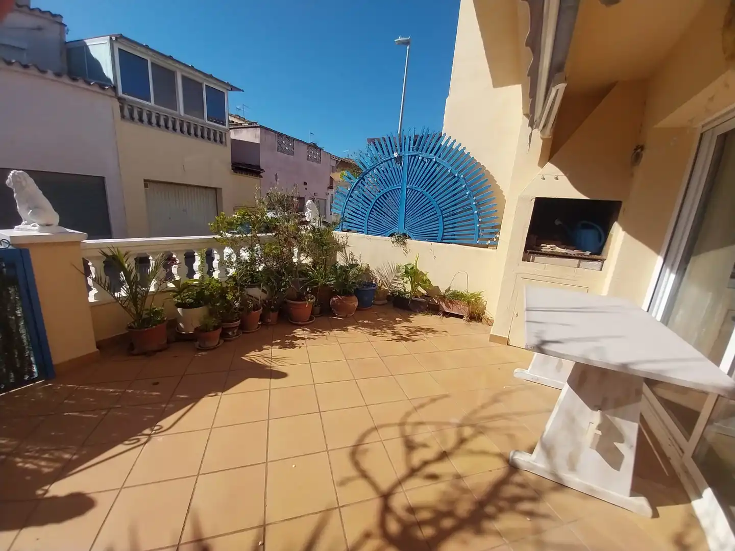 Terrasse von Einfamilien-Reihenhaus zum Verkauf in Empuriabrava