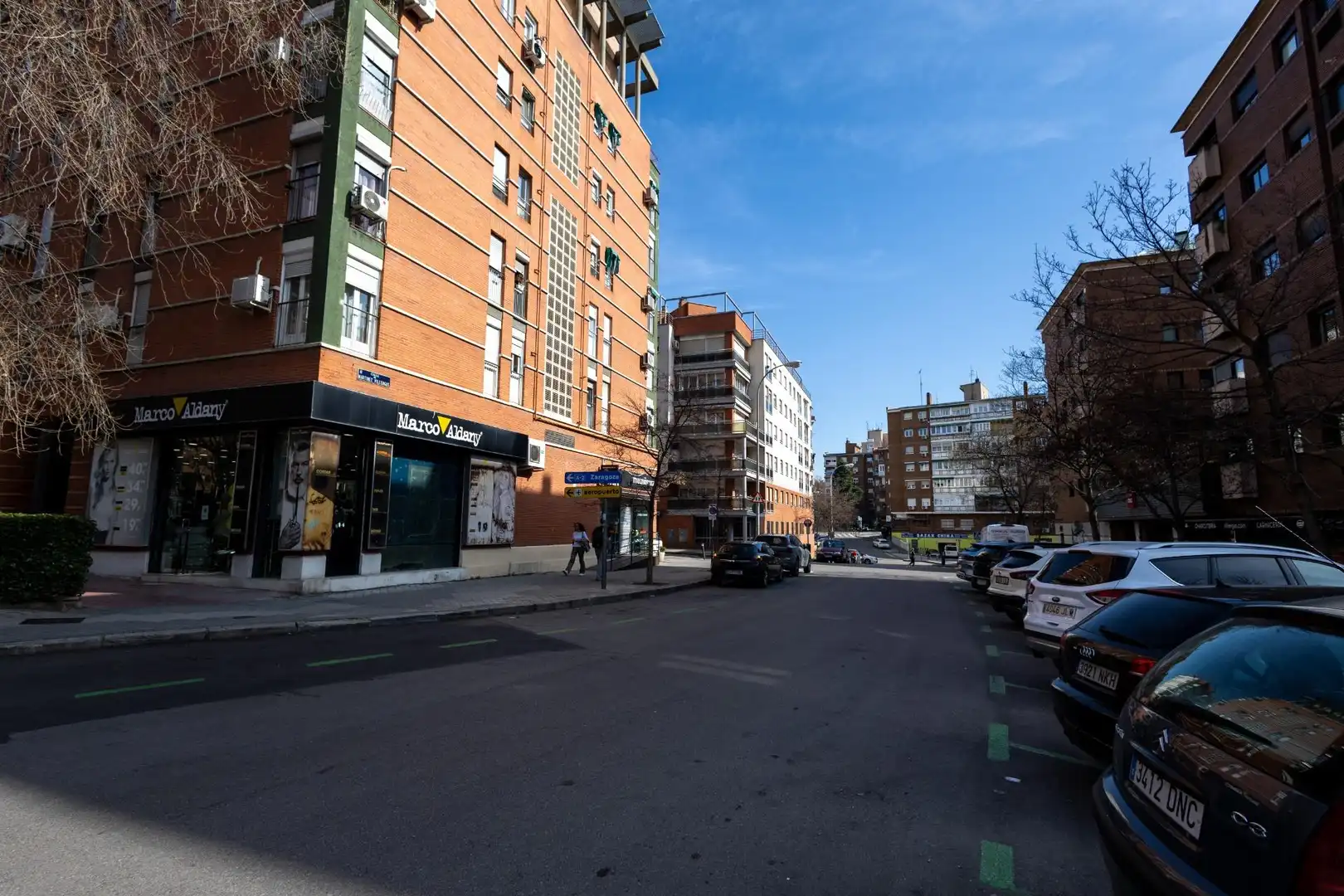 Außenansicht von Wohnungen zum Verkauf in Madrid mit Klimaanlage und Heizung
