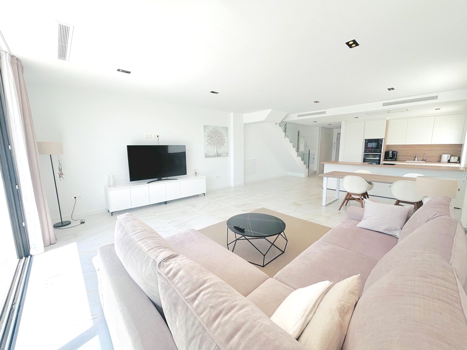 Single-family semi-detached to rent in Centro, Estepona Pueblo