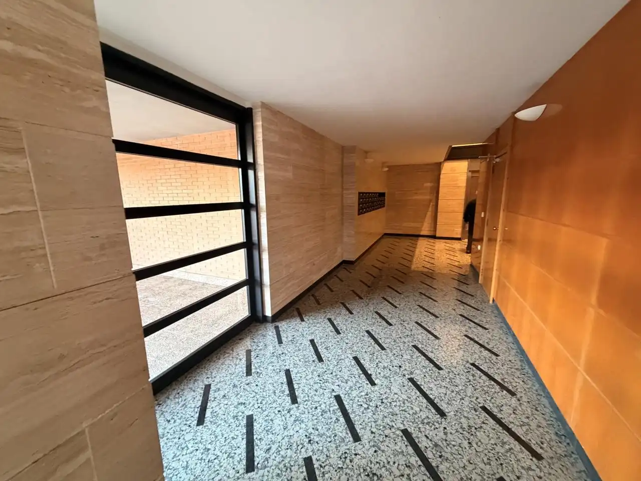 Piso en venta en Alicante / Alacant con Terraza, Trastero y Piscina comunitaria