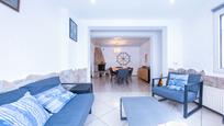 Sala d'estar de Casa o xalet en venda en Empuriabrava amb Terrassa i Piscina