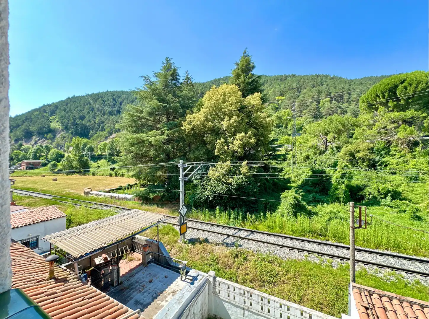 Vista exterior de Casa o xalet en venda en Ripoll amb Jardí privat i Forn