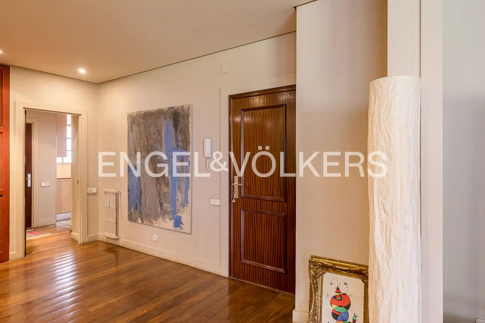Flat for sale in Madrid  with Air Conditioner, Heating and Private garden