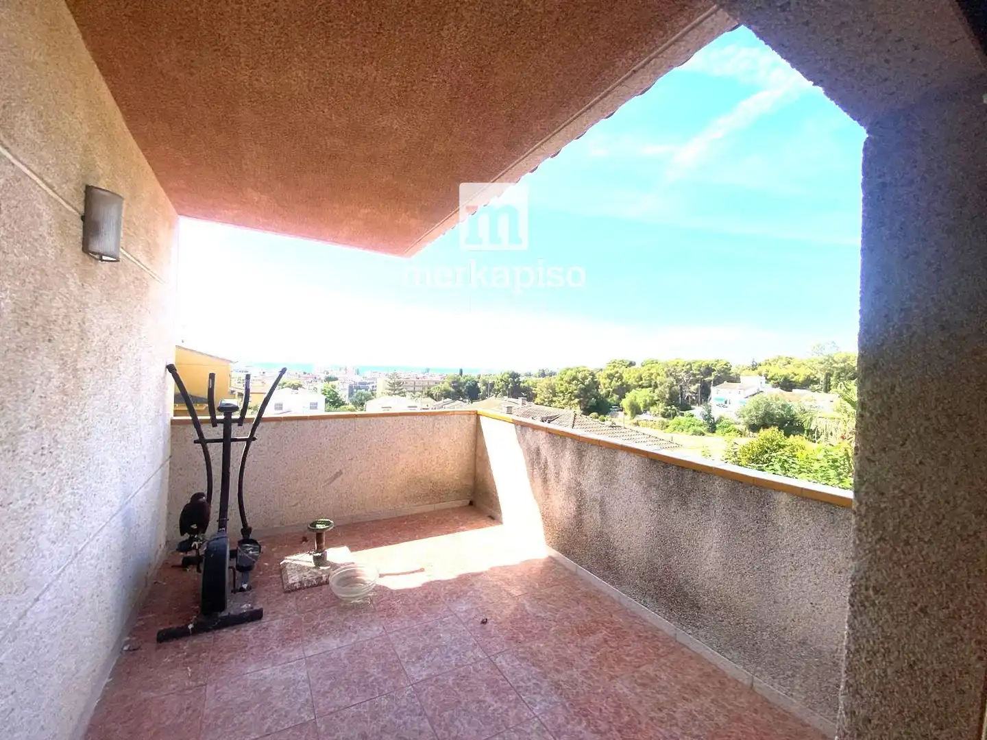 Terrassa de Casa o xalet en venda en Cunit amb Jardí privat, Terrassa i Traster