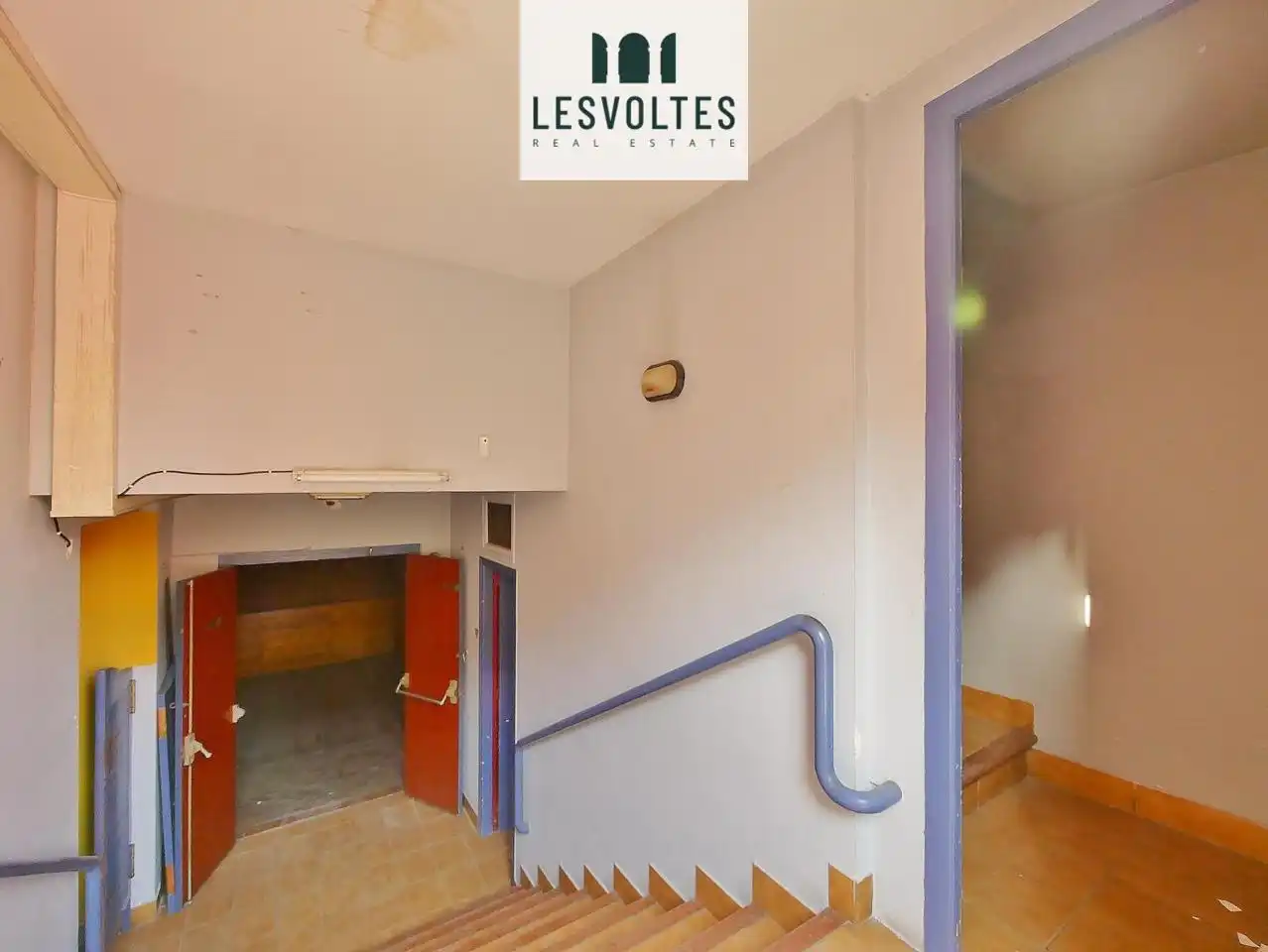 Business premises for sale in calle dels Valls, imagen 4