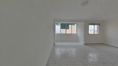 Photo 2 of Flat for sale in C/ Ágata, Colonia Requena, Alicante / Alacant