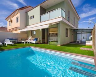 Piscina de Casa o xalet de lloguer en San Bartolomé de Tirajana amb Aire condicionat, Jardí privat i Terrassa