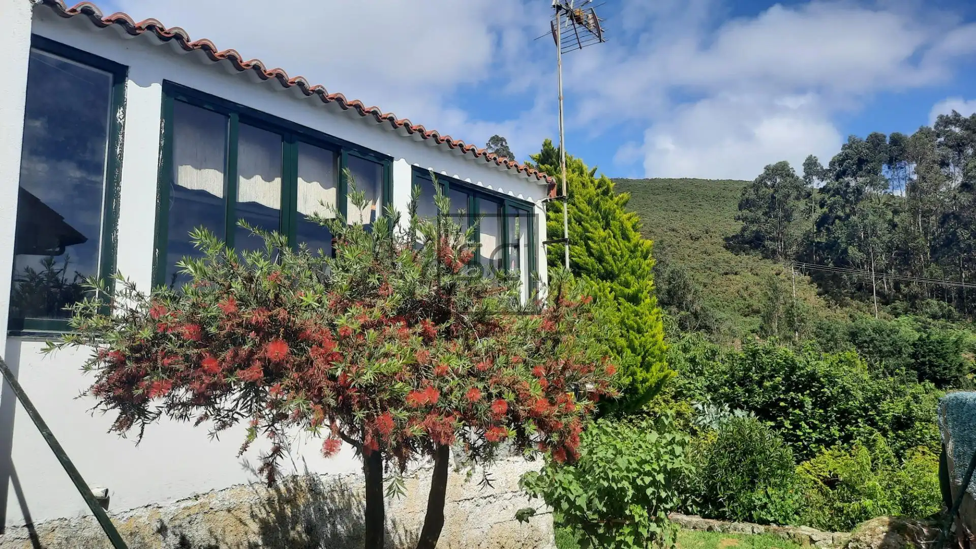 Außenansicht von Haus oder Chalet zum Verkauf in Ferrol mit Heizung und Privatgarten