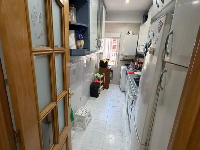 Cuina de Pis en venda en Alcalá de Henares amb Aire condicionat, Terrassa i Balcó