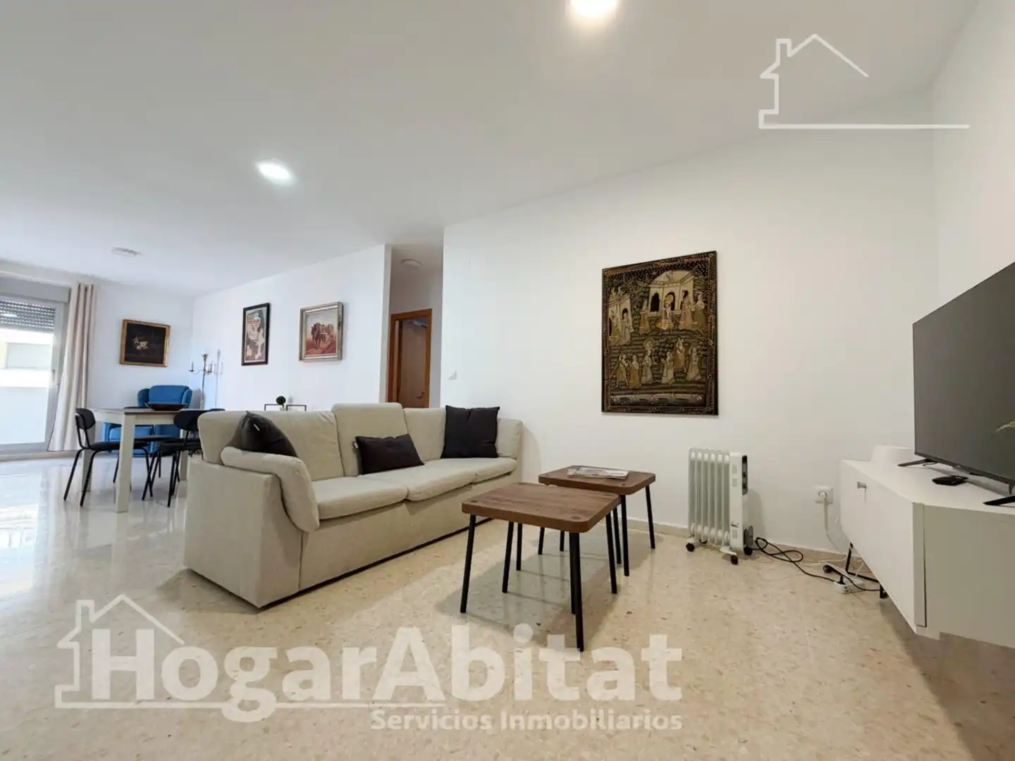 Sala d'estar de Pis en venda en Llíria amb Terrassa, Traster i Piscina comunitària