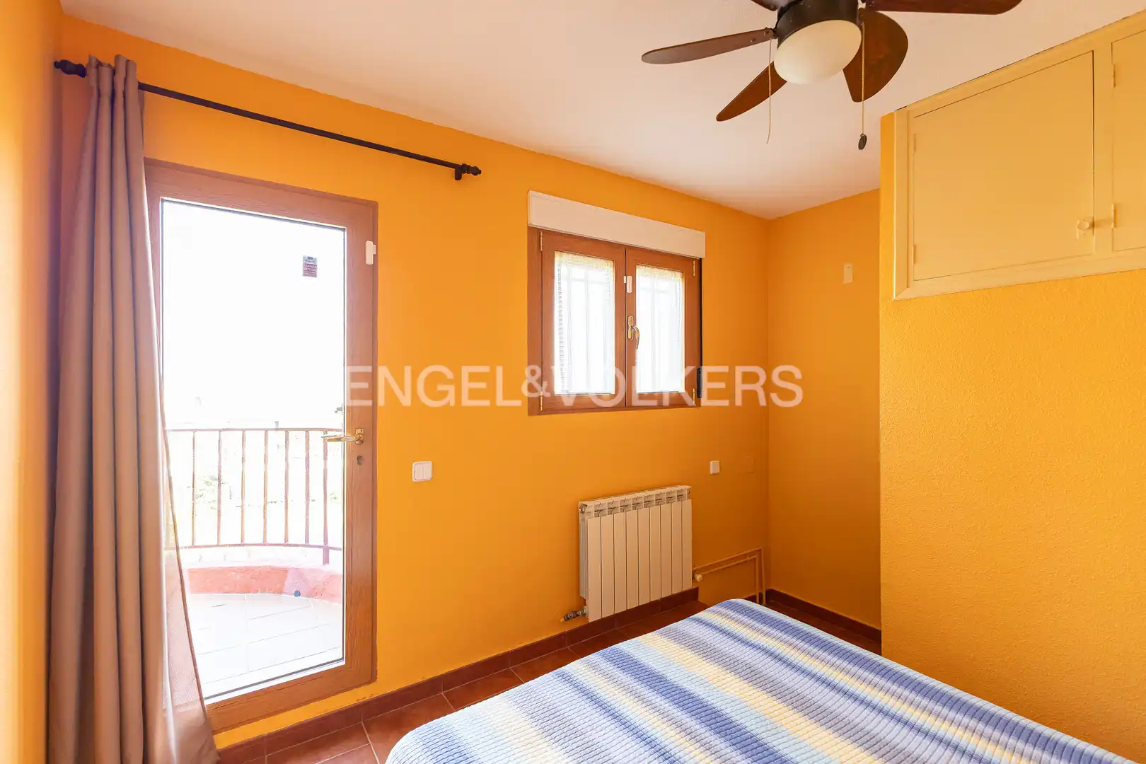 Terraza de Casa o chalet en venta en El Casar con Aire acondicionado, Calefacción y Jardín privado