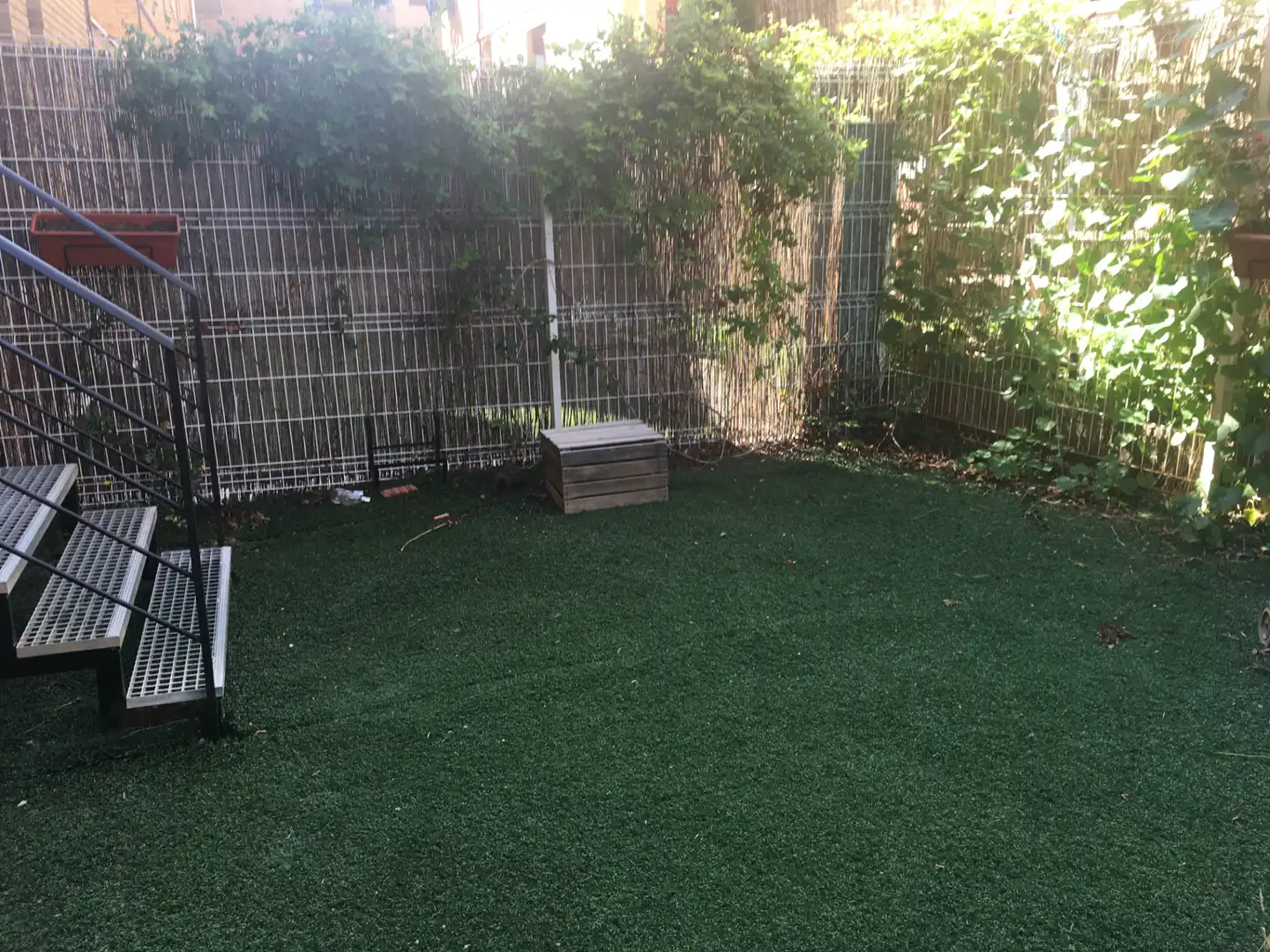 Garden of Detached homes for sale in La Muela  with Heating, Private garden and Parquet flooring