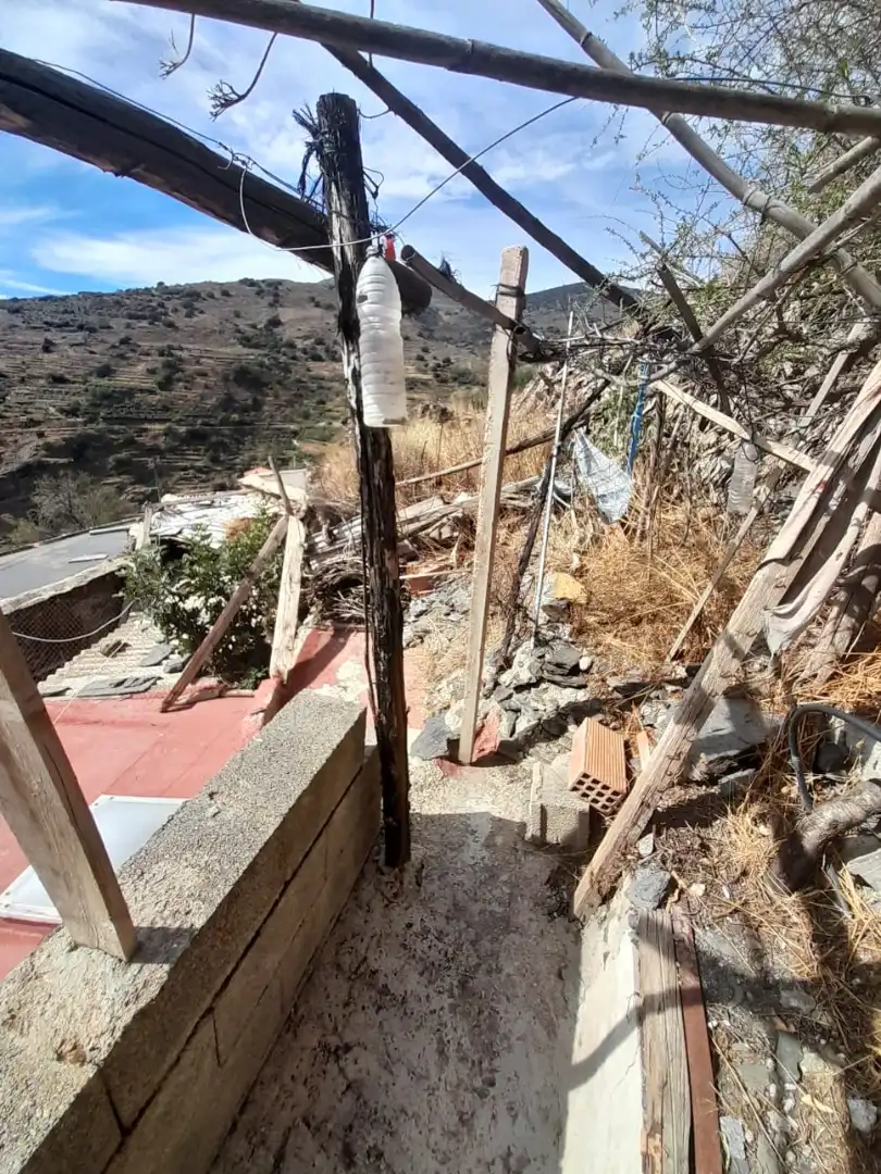 Vista exterior de Finca rústica en venta en Ohanes con Jardín privado, Terraza y Amueblado