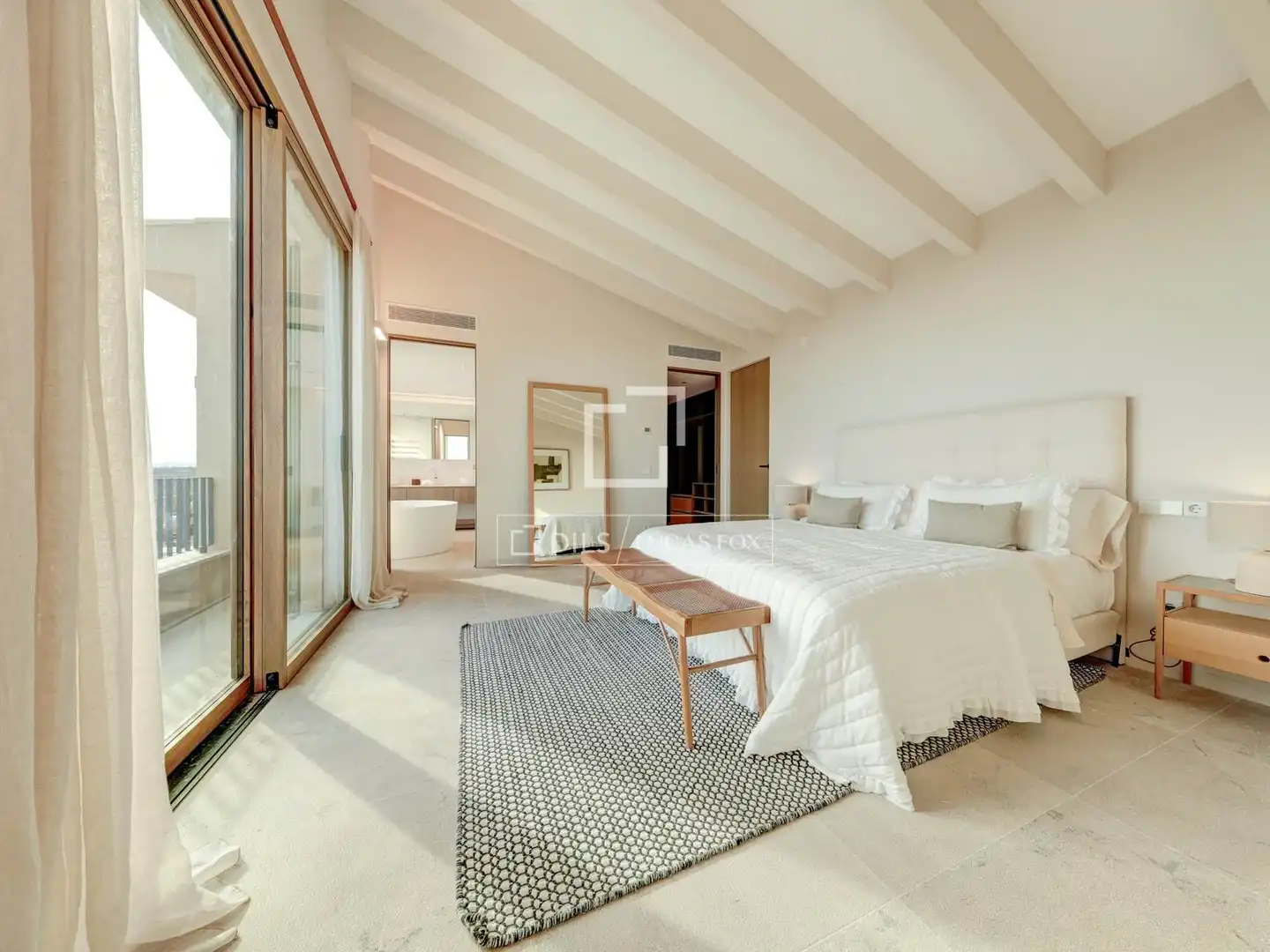 Schlafzimmer von Country house zum Verkauf in  Palma de Mallorca mit Klimaanlage, Heizung und Privatgarten