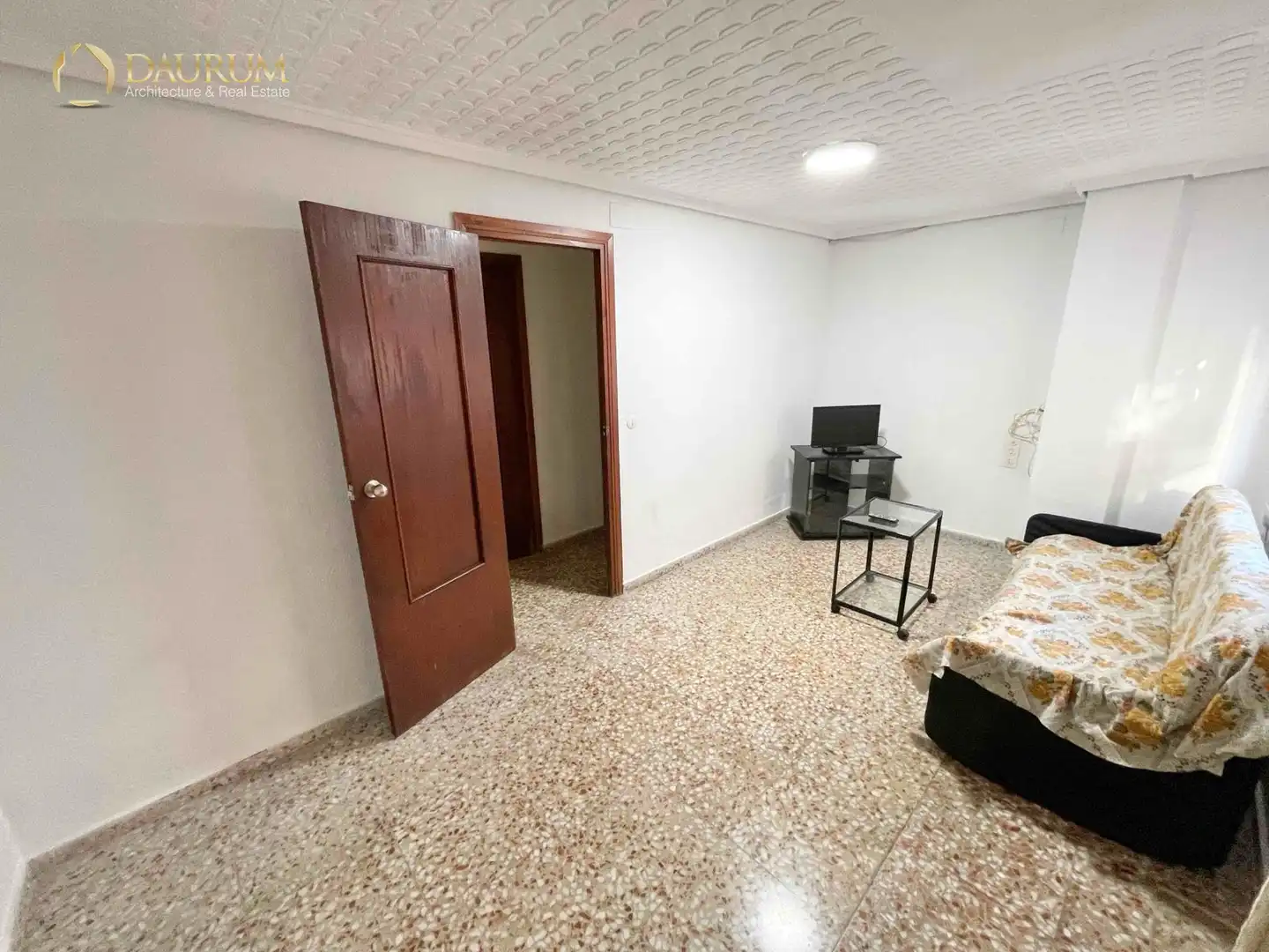 Piso en venta en Manises con Aire acondicionado, Terraza y Amueblado