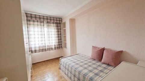 Foto 4 de Piso en venta en Avenida Miraflores Angeles, Parque Victoria Eugenia, Málaga Capital