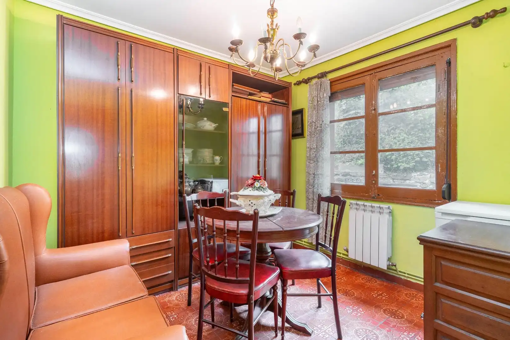 Comedor de Casa adosada en venta en Mieres (Asturias)