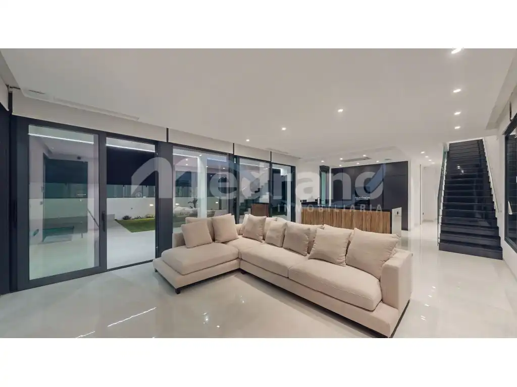 House with pool for sale in Calle Brussel.Les, imagen 5
