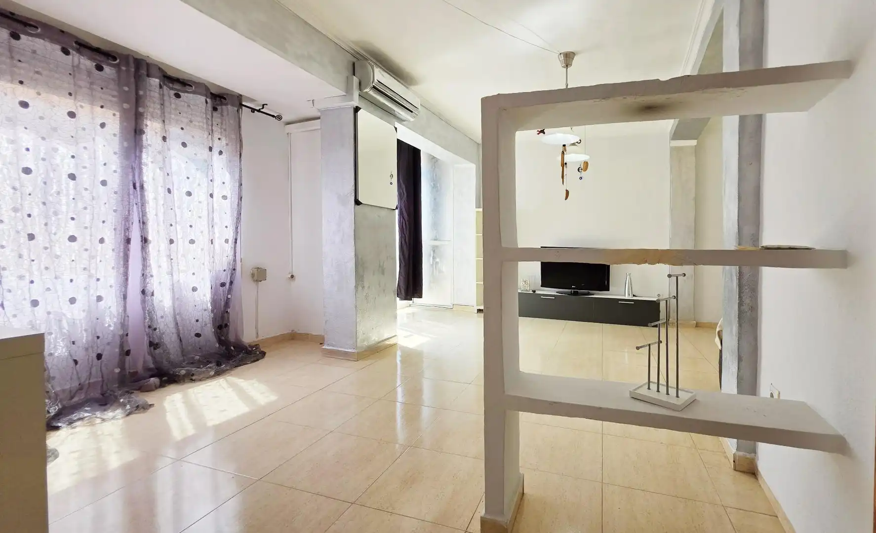 Wohnung zur Miete in Calle monforte del cid, Carolinas Altas