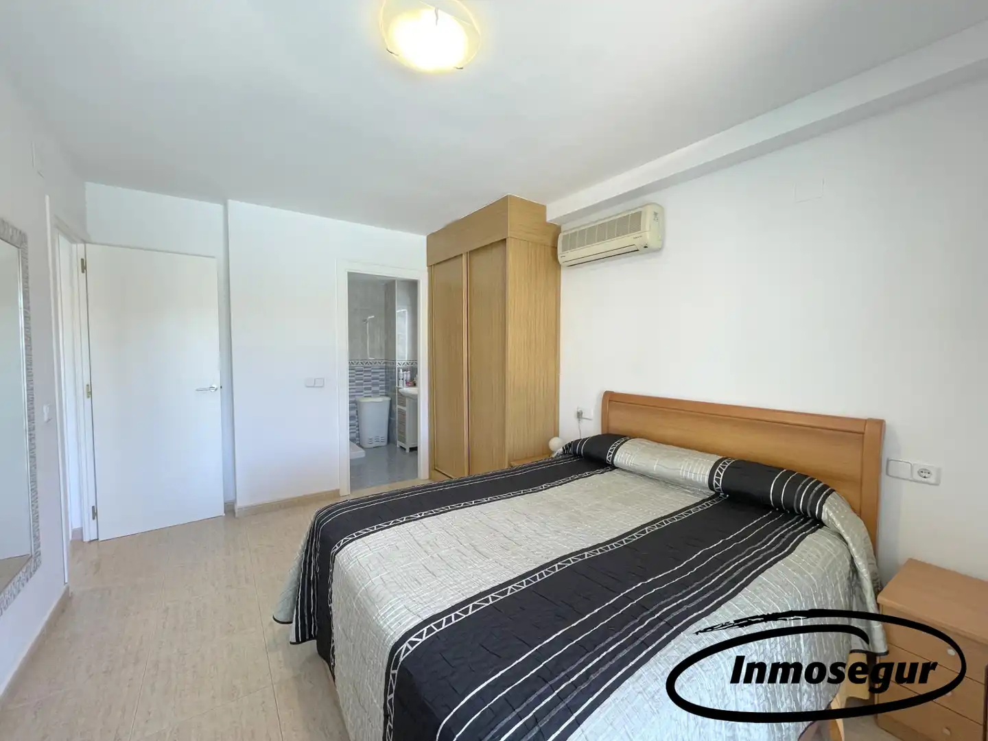 Habitación de Piso en venta en Salou con Calefacción, Terraza y Amueblado