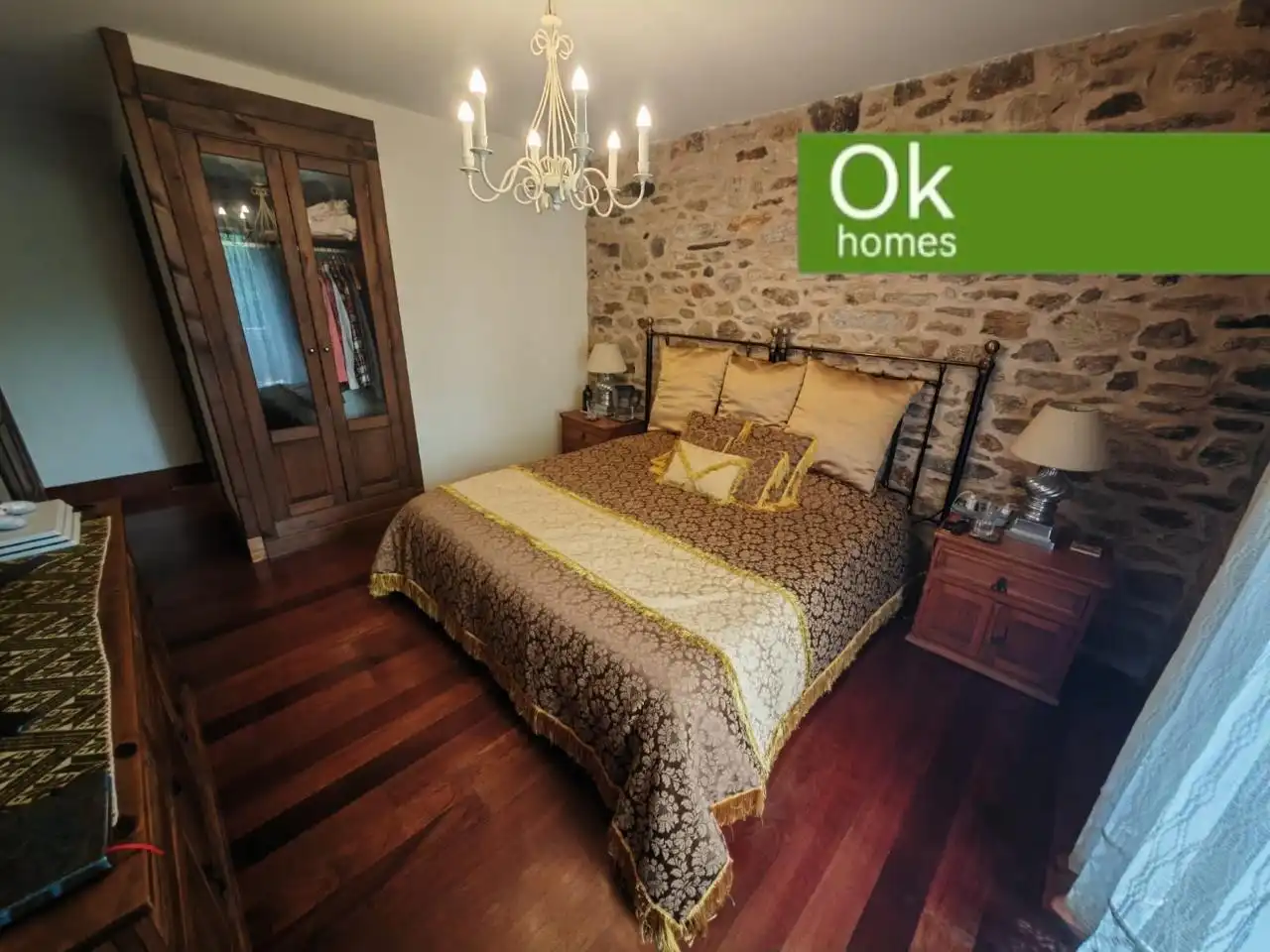 Schlafzimmer von Country house zum Verkauf in Sobrado (A Coruña) mit Heizung, Privatgarten und Parkett