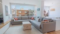 Sala d'estar de Apartament en venda en  Barcelona Capital amb Balcó