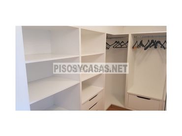 Villa con balcone in vendita a C/ 14 S/N