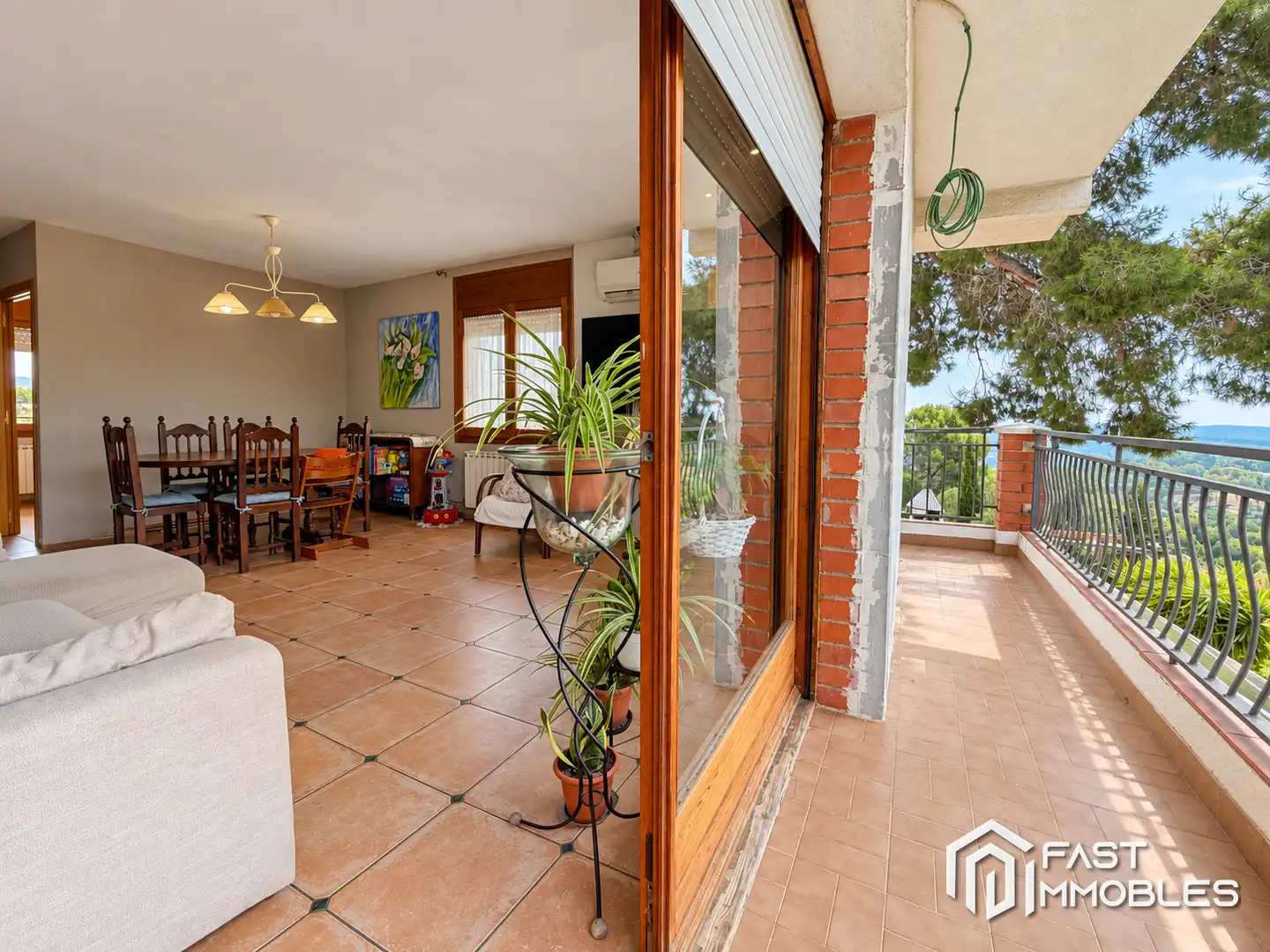 Terraza de Casa adosada en venta en Ponent