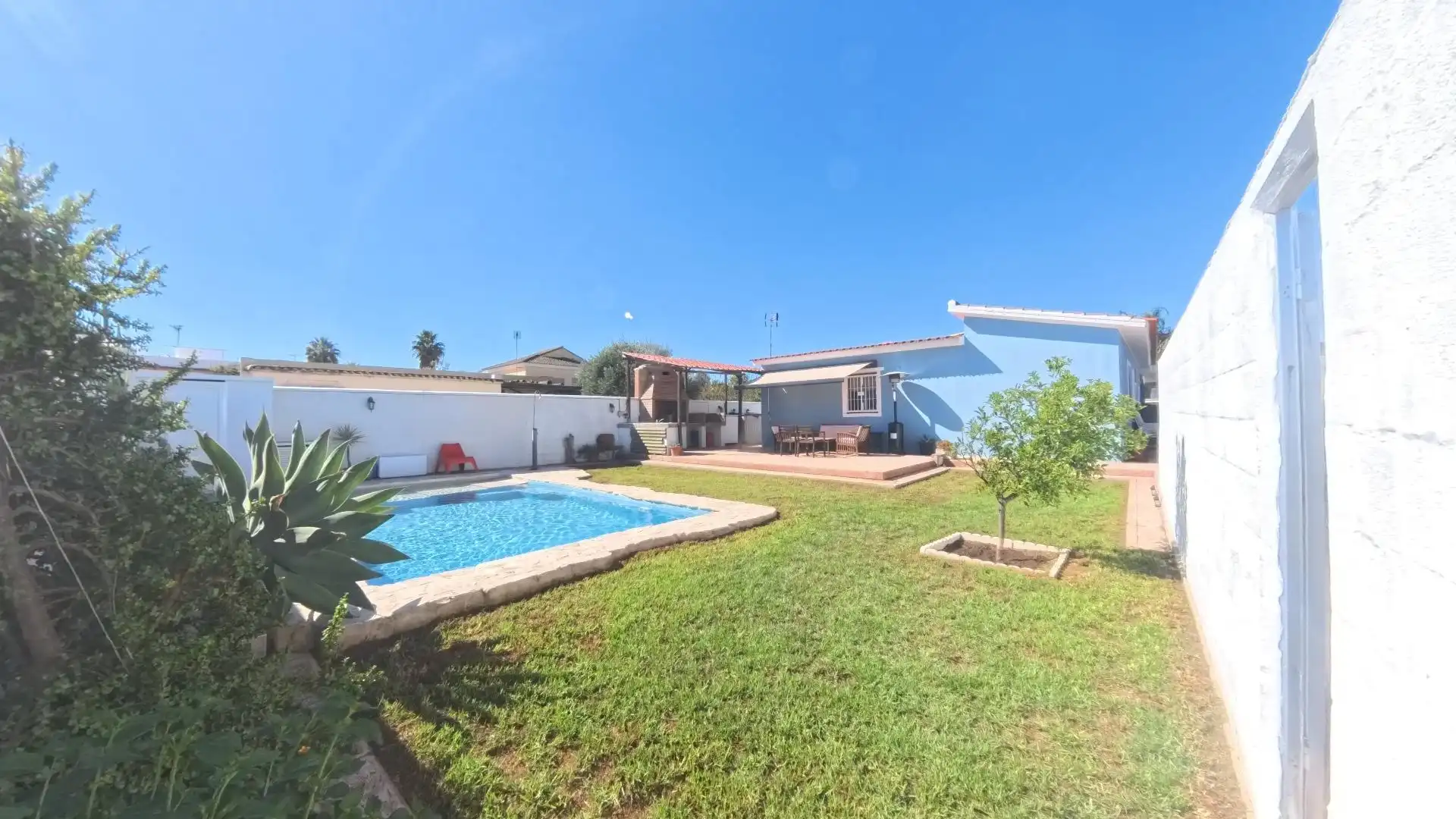 Jardí de Casa o xalet en venda en El Puerto de Santa María amb Aire condicionat, Jardí privat i Traster