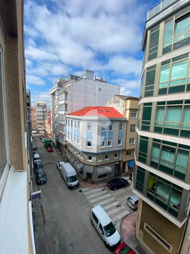 Außenansicht von Wohnungen zum Verkauf in A Coruña Capital  mit Heizung und Abstellraum