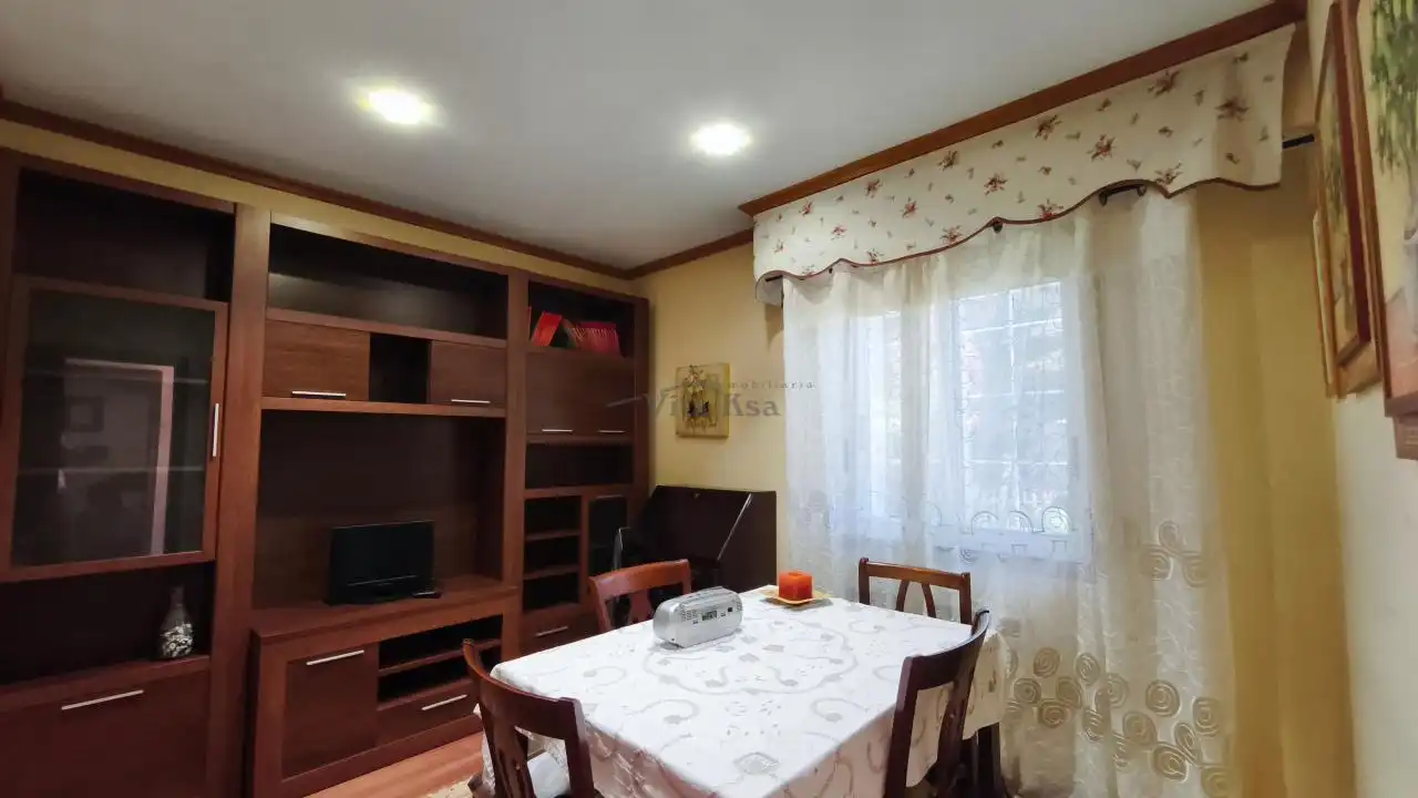 House with terrace for sale in Toén, imagen 8