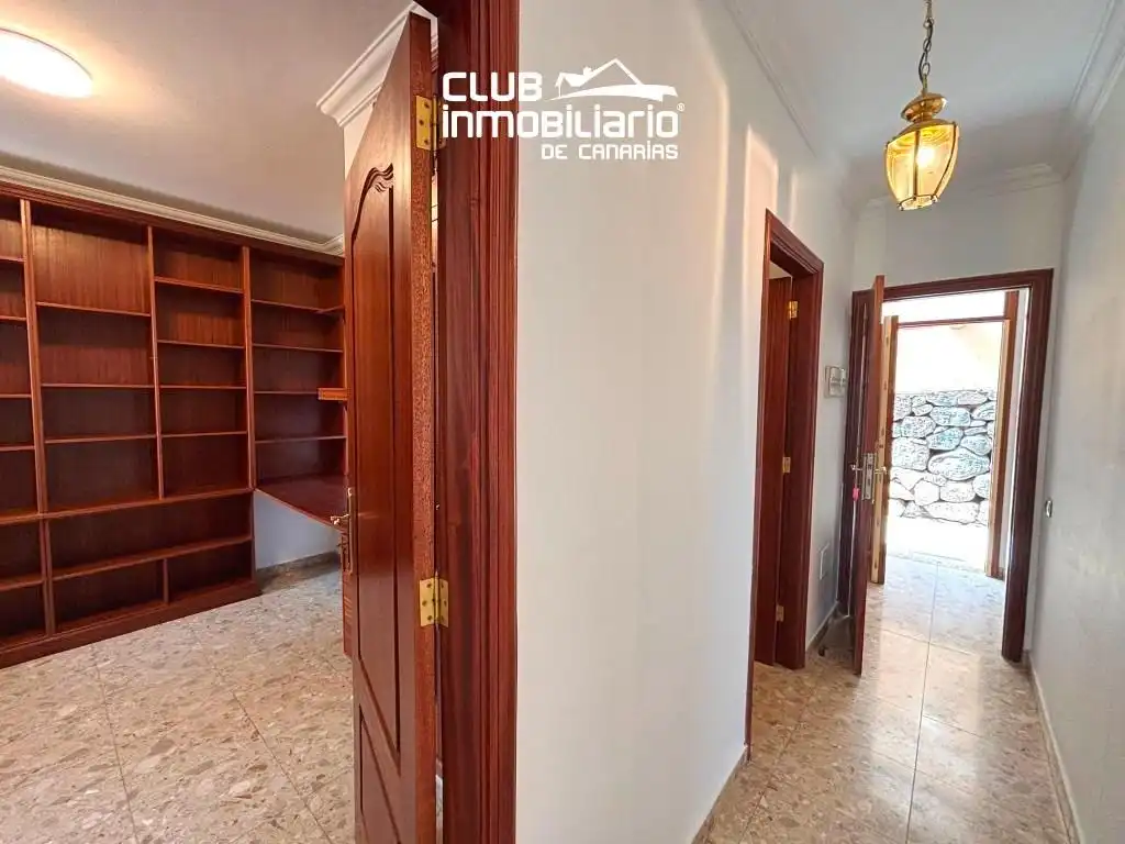 Flat for rent in Santa Cruz de Tenerife  with Terrace