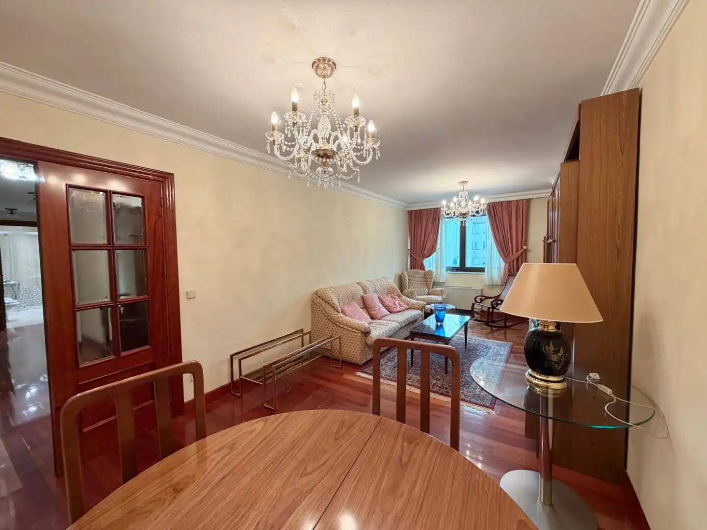 Sala d'estar de Pis de lloguer en  Logroño amb Calefacció