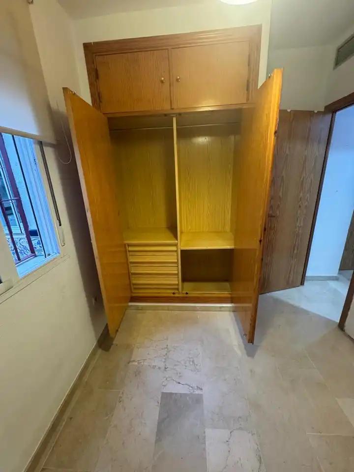 Ground floor with pool to rent in Casco Antiguo, imagen 26