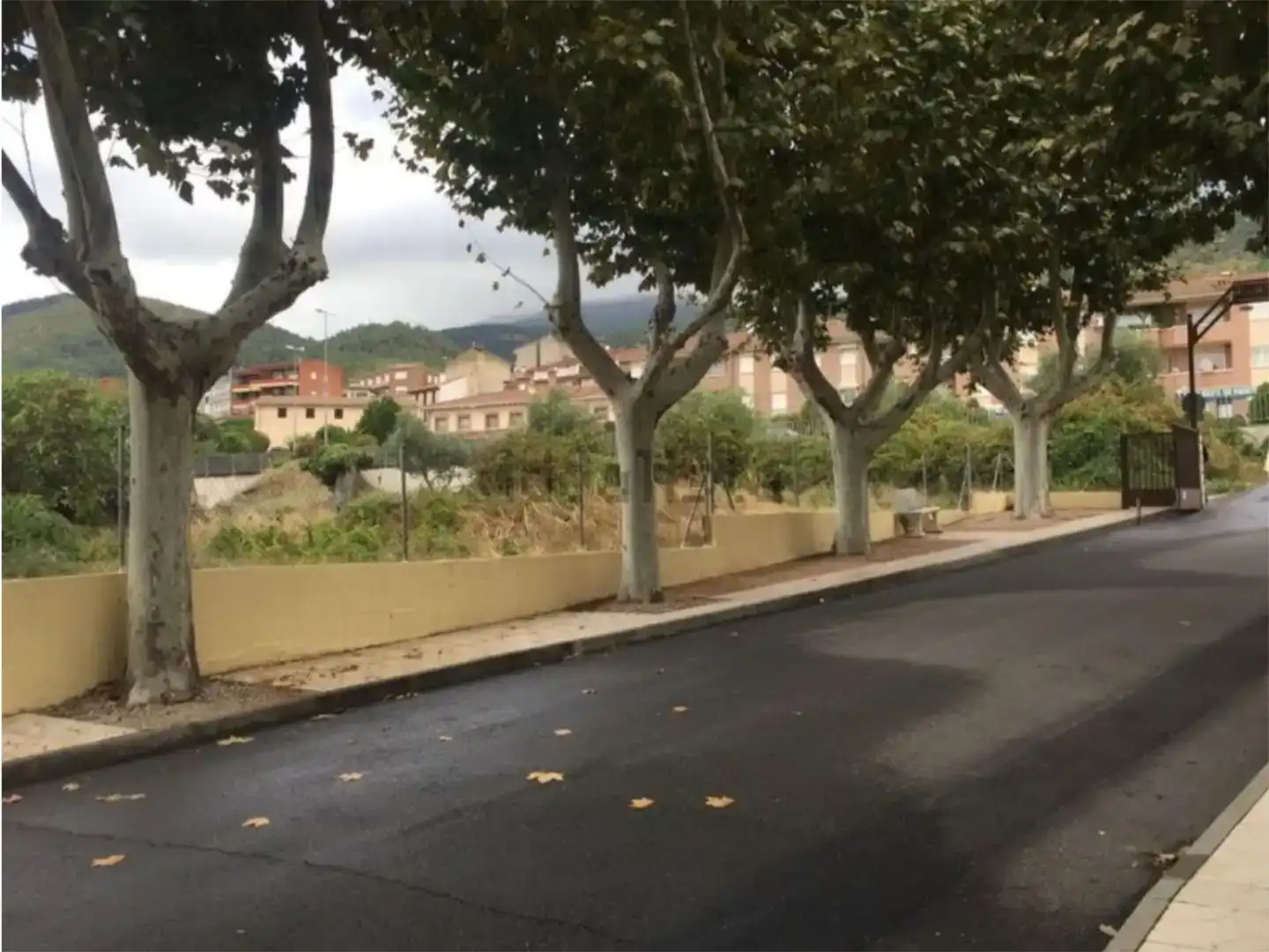 Vista exterior de Terreno en venta en Santa María del Tiétar, Ávila