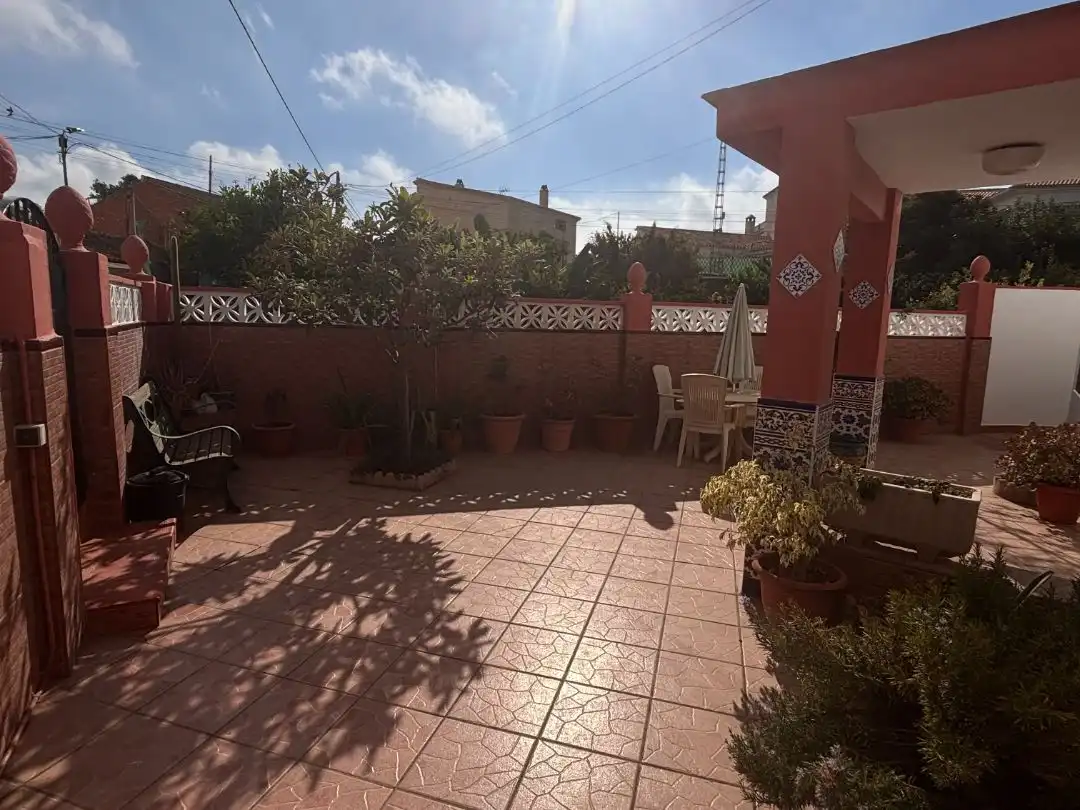 Terrassa de Casa o xalet en venda en Añoreta Baja