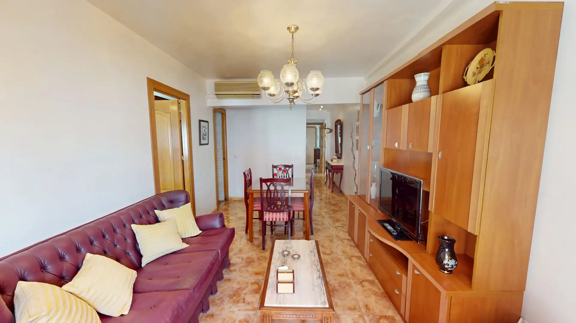 Sala de estar de Piso en venta en Almería con Aire acondicionado, Amueblado y Horno