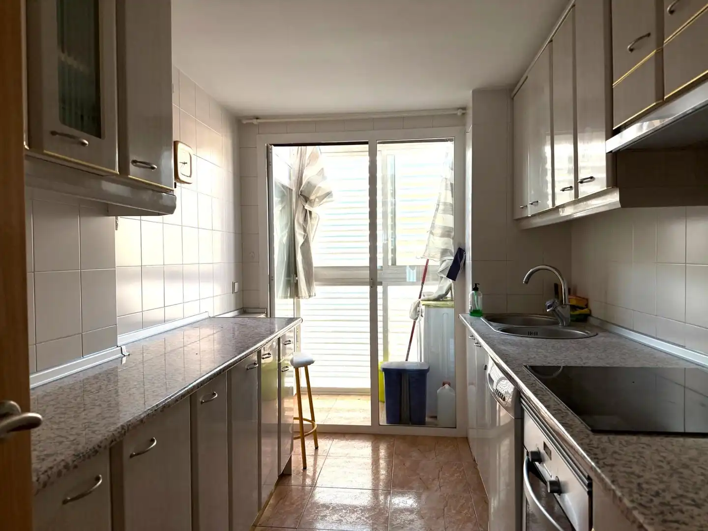 Cuina de Pis en venda en Getafe amb Aire condicionat, Calefacció i Traster